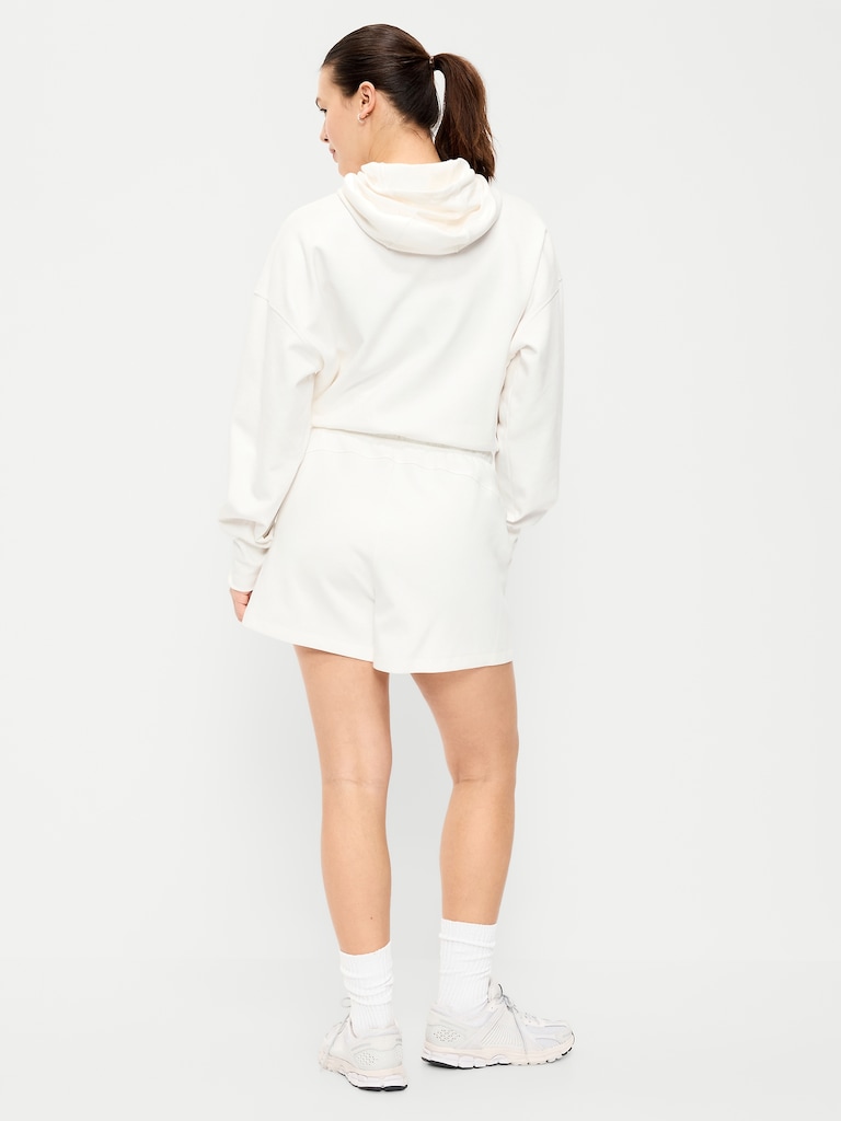 Relaxed Dynamic Fleece Shorts