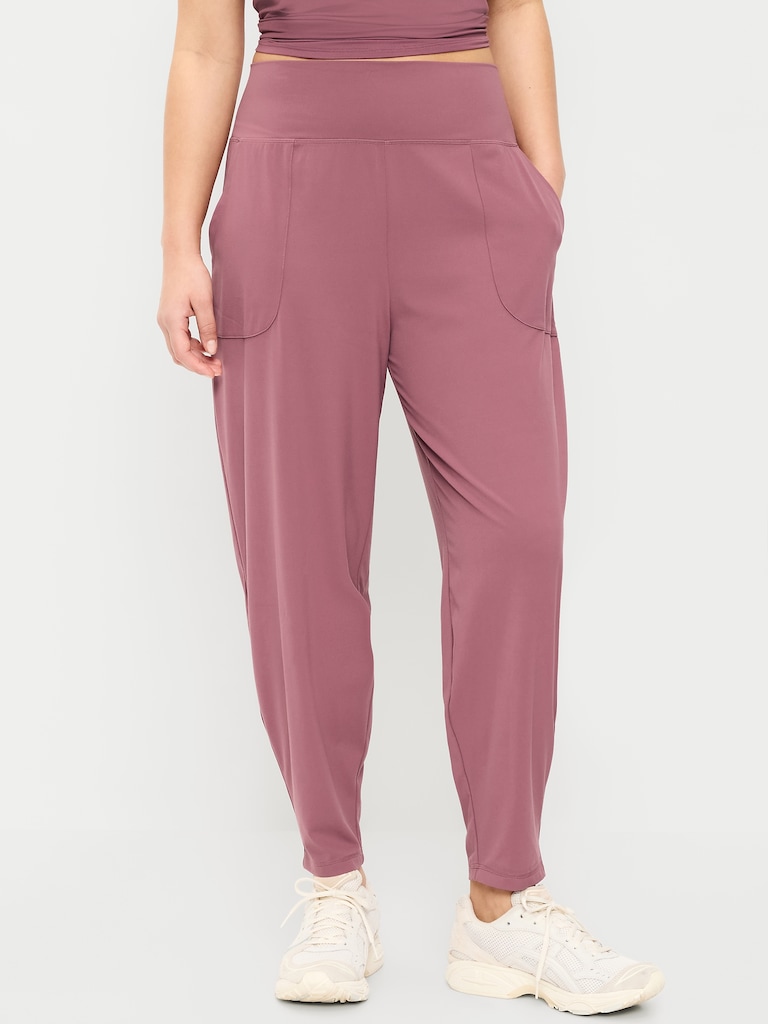 High-Waisted StudioSmooth Jogger