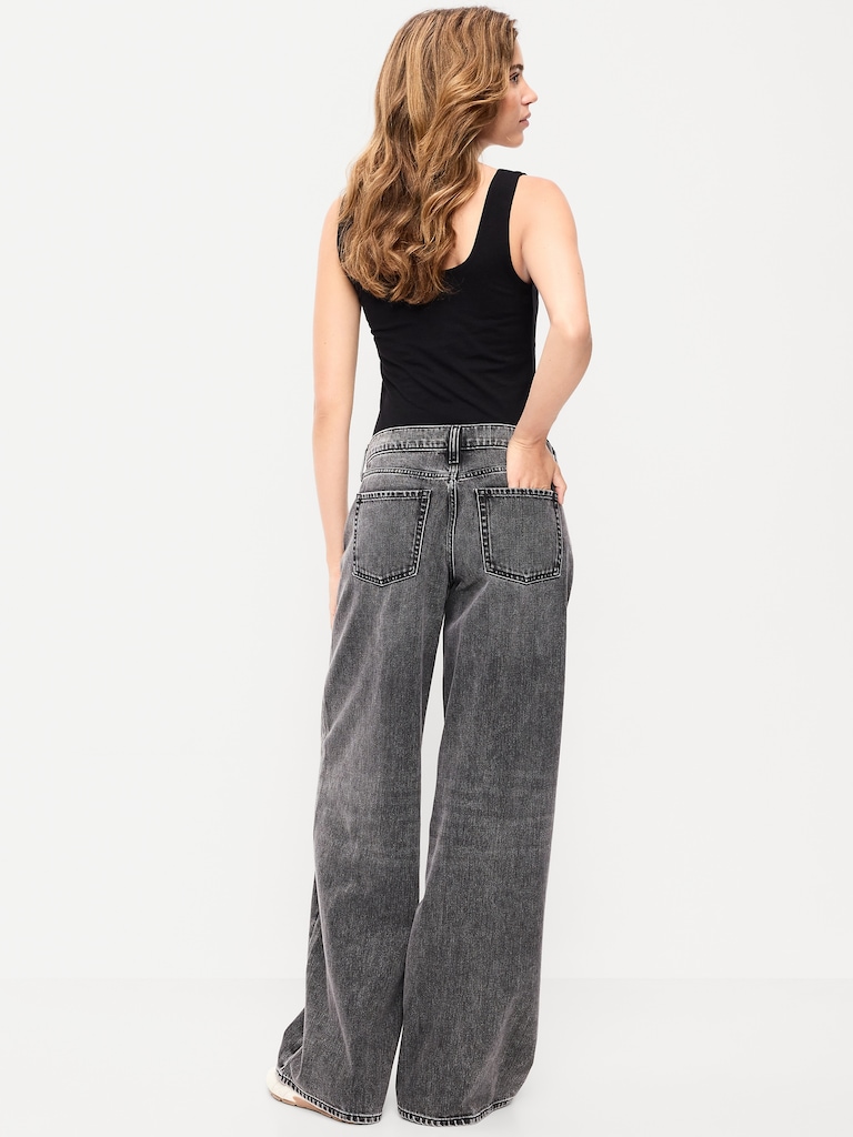 Low-Rise Baggy Wide-Leg Jeans