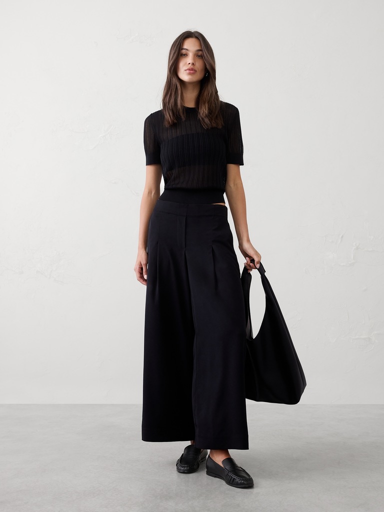 Wide-Leg Mid-Rise Pleated Pull-On Pant