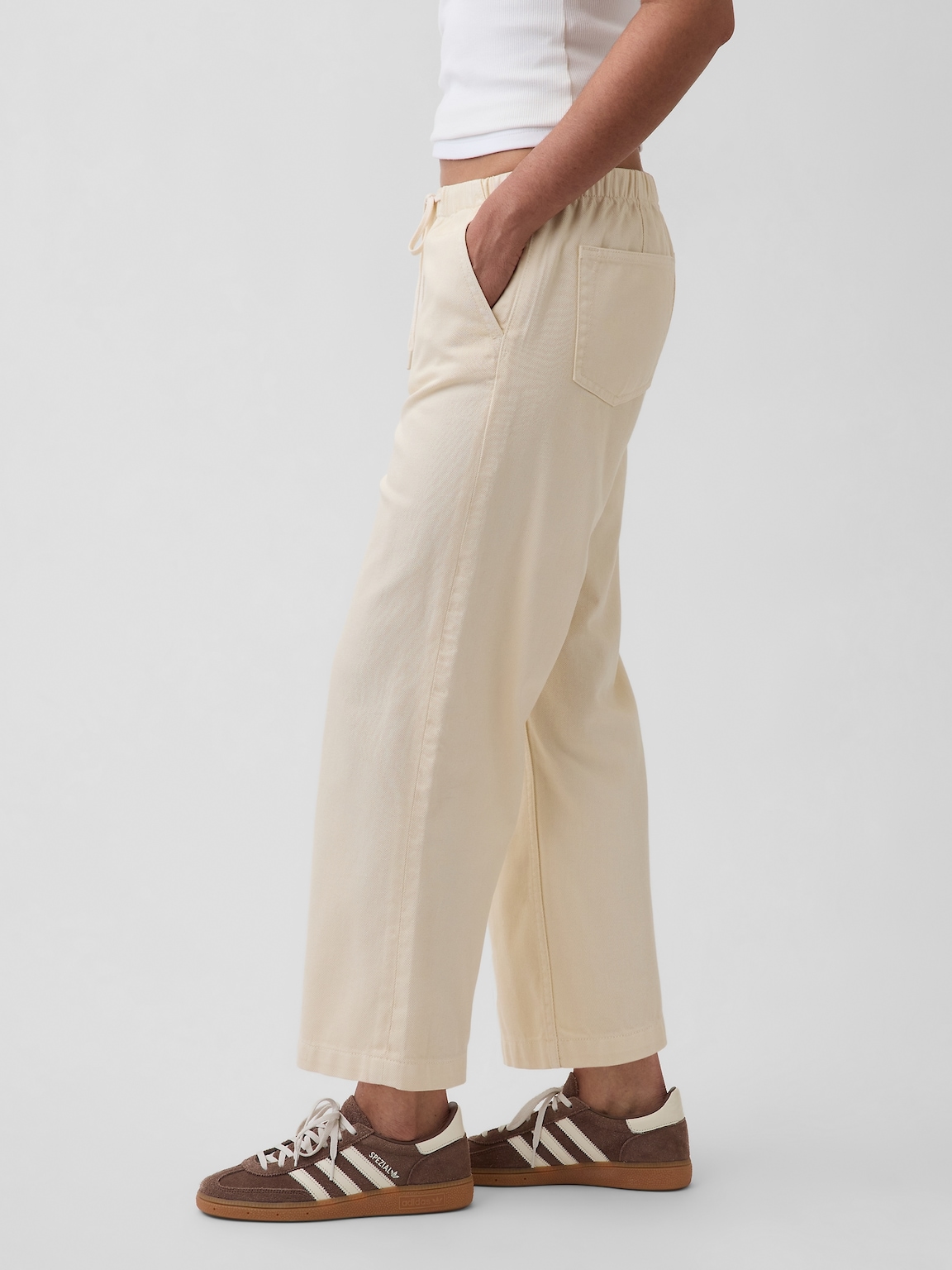 Low Rise UltraSoft '90s Loose Easy Crop Jeans