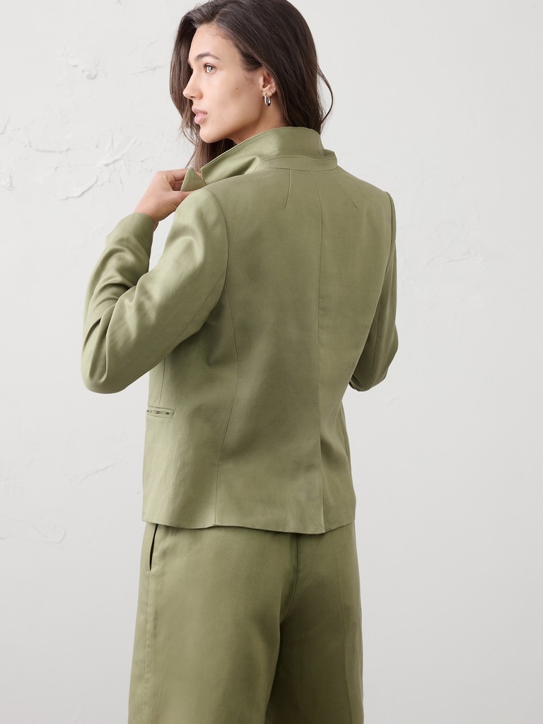 Linen-Tencel Fitted Blazer