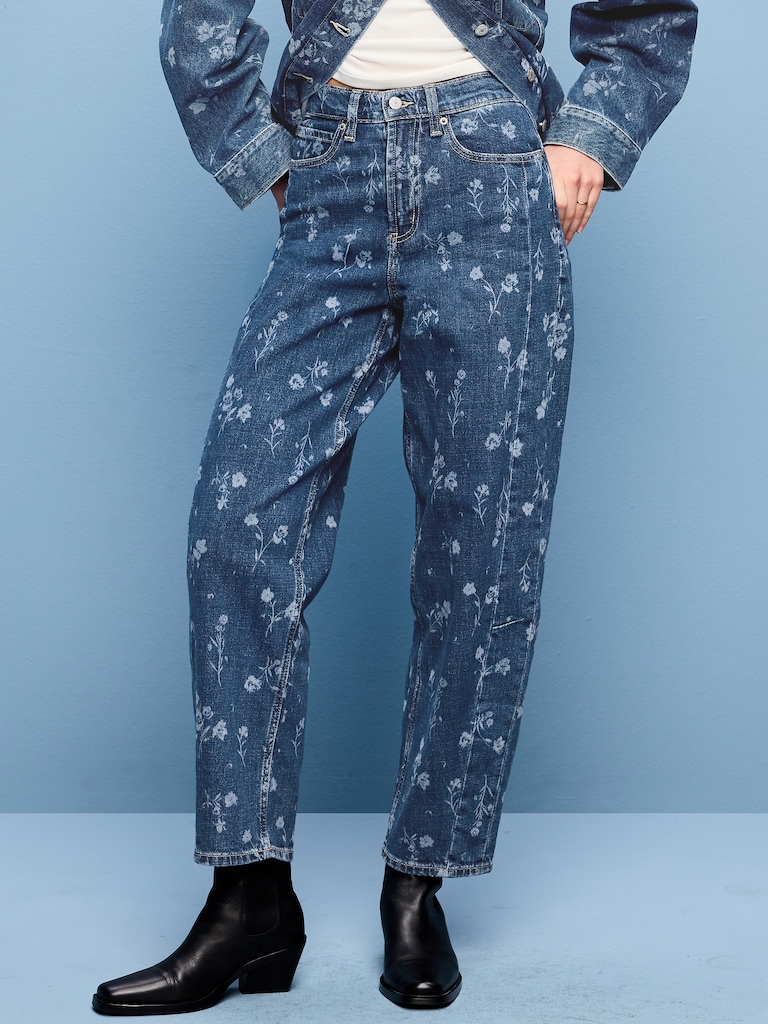 High-Waisted Barrel Ankle Jeans