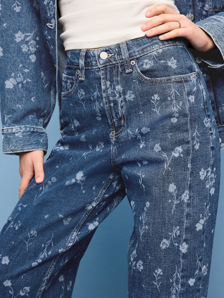 High-Waisted Barrel Ankle Jeans