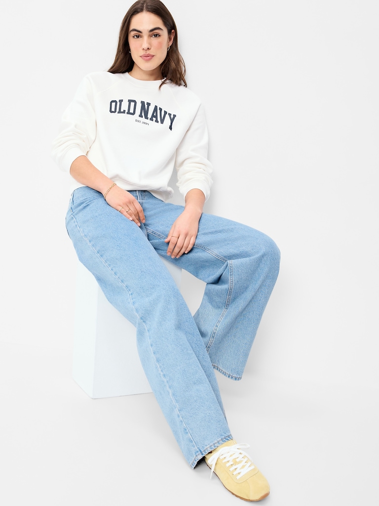 Vintage Crew-Neck Logo-Graphic Sweatshirt