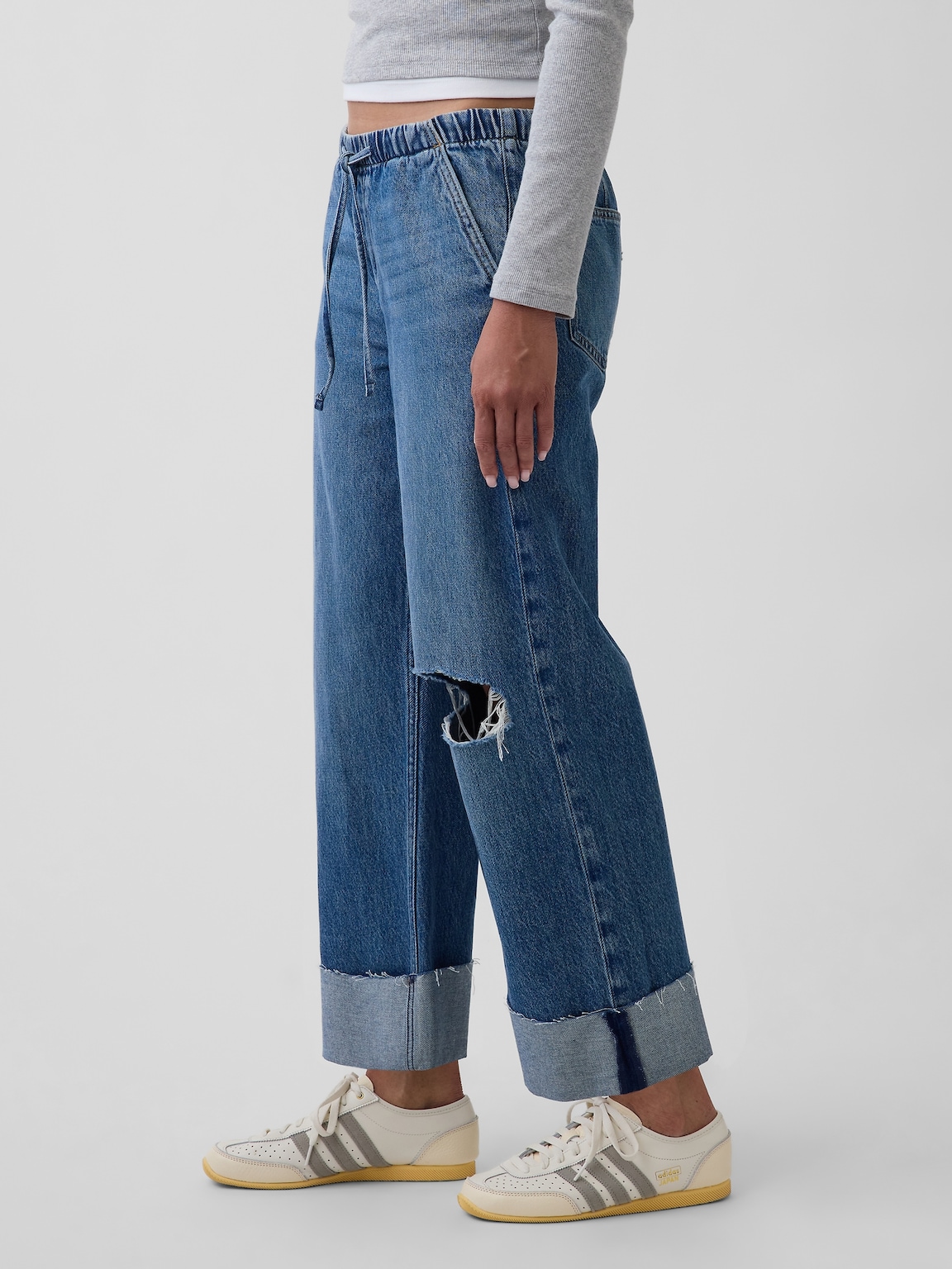 Low Rise '90s Loose Easy Crop Jeans