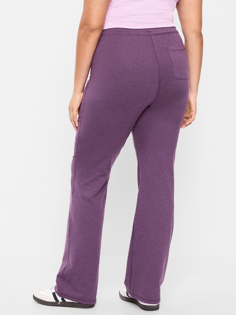 Extra High-Waisted CloudComfy Flare Leggings