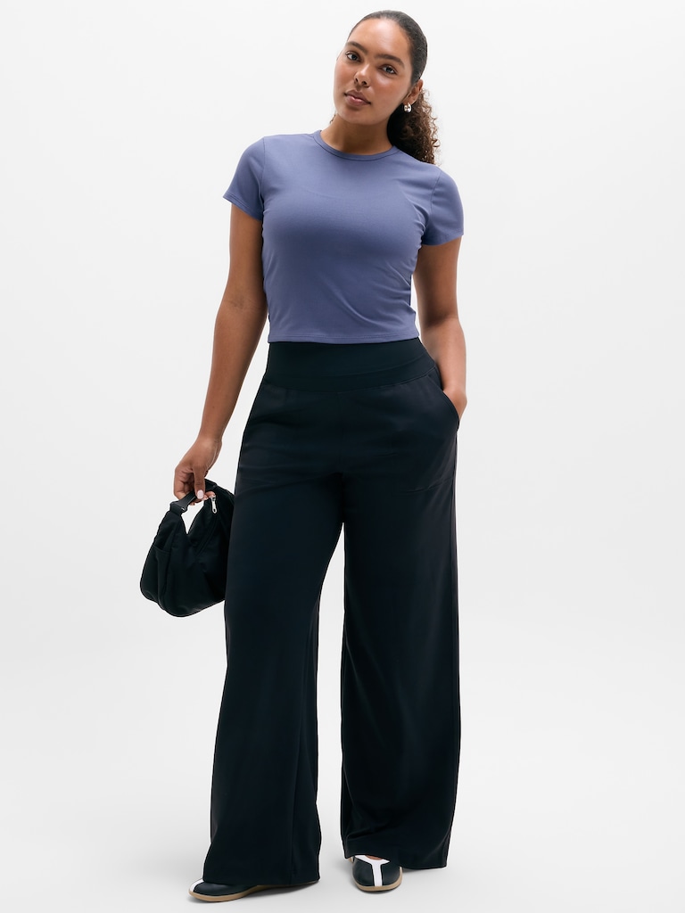 Signature Rib Crop Tee