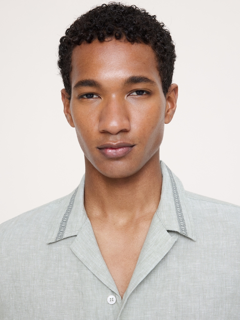 Standard-Fit Embroidered Linen Resort Shirt