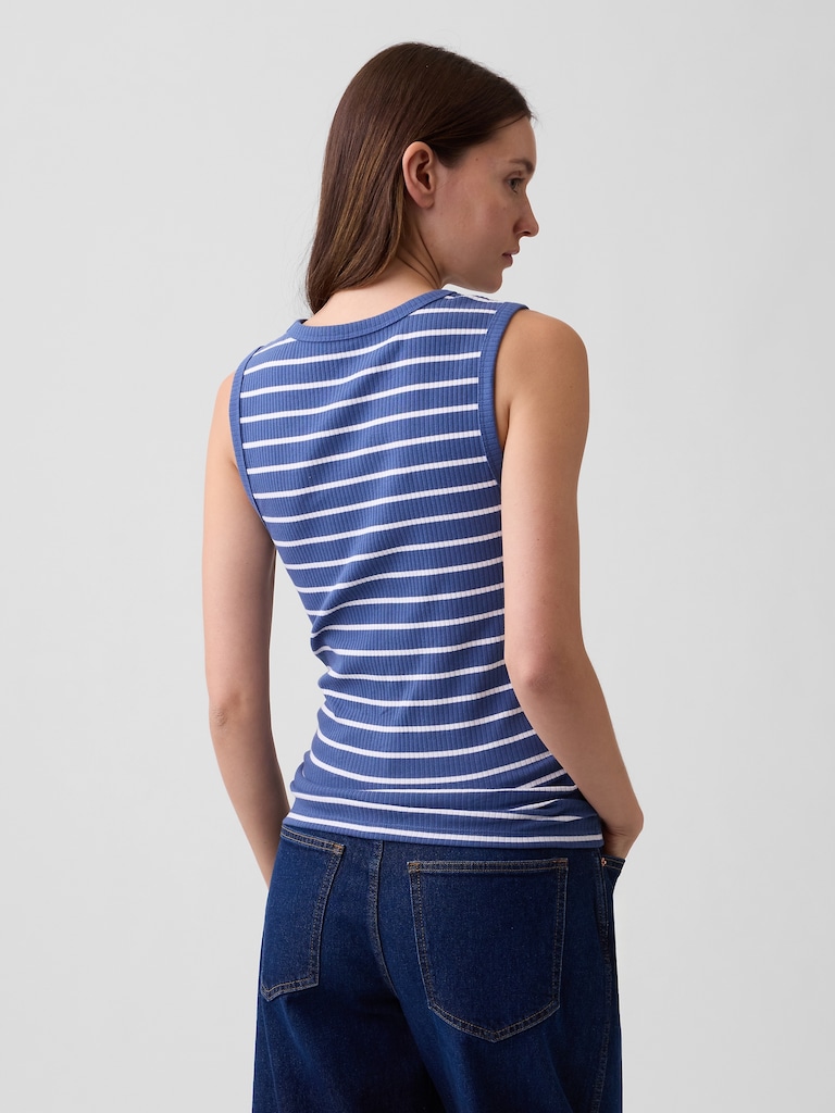 Ribbed Shell Tank