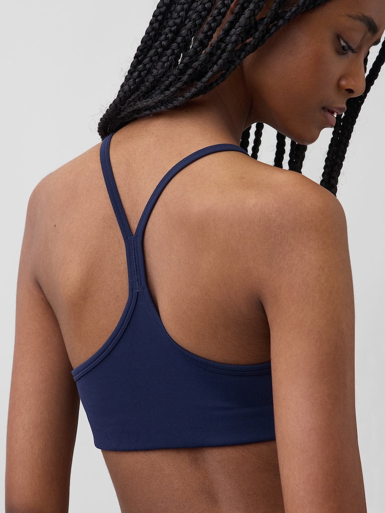 GapFit Smooth Racerback Sports Bra