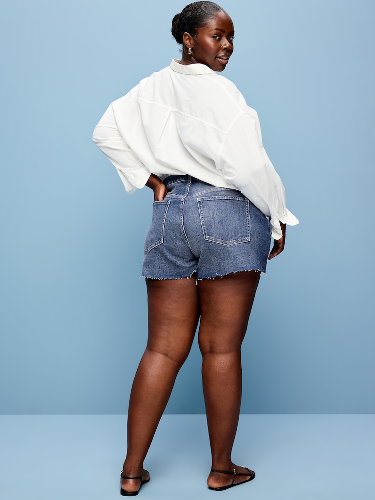 Curvy High-Waisted OG Jean Cut-Off Shorts -- 4-inch inseam