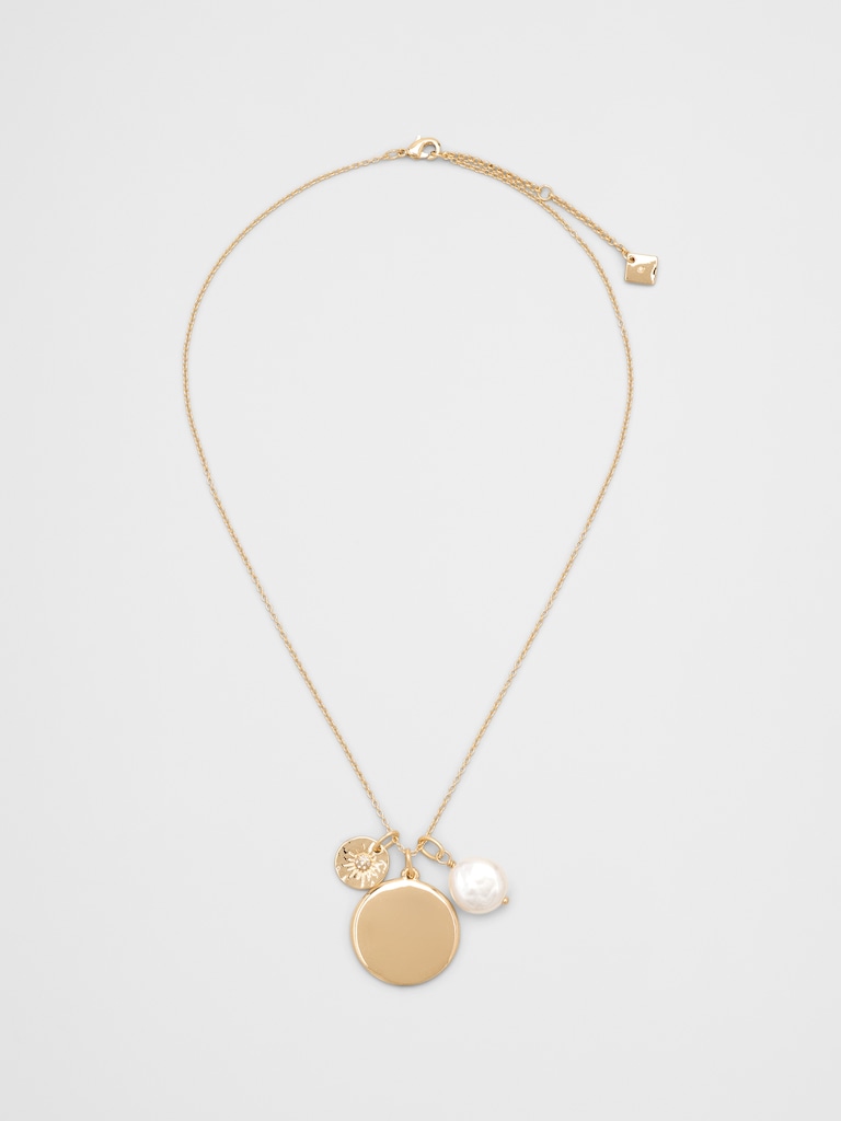 Delicate Pearl Junk Charm Necklace