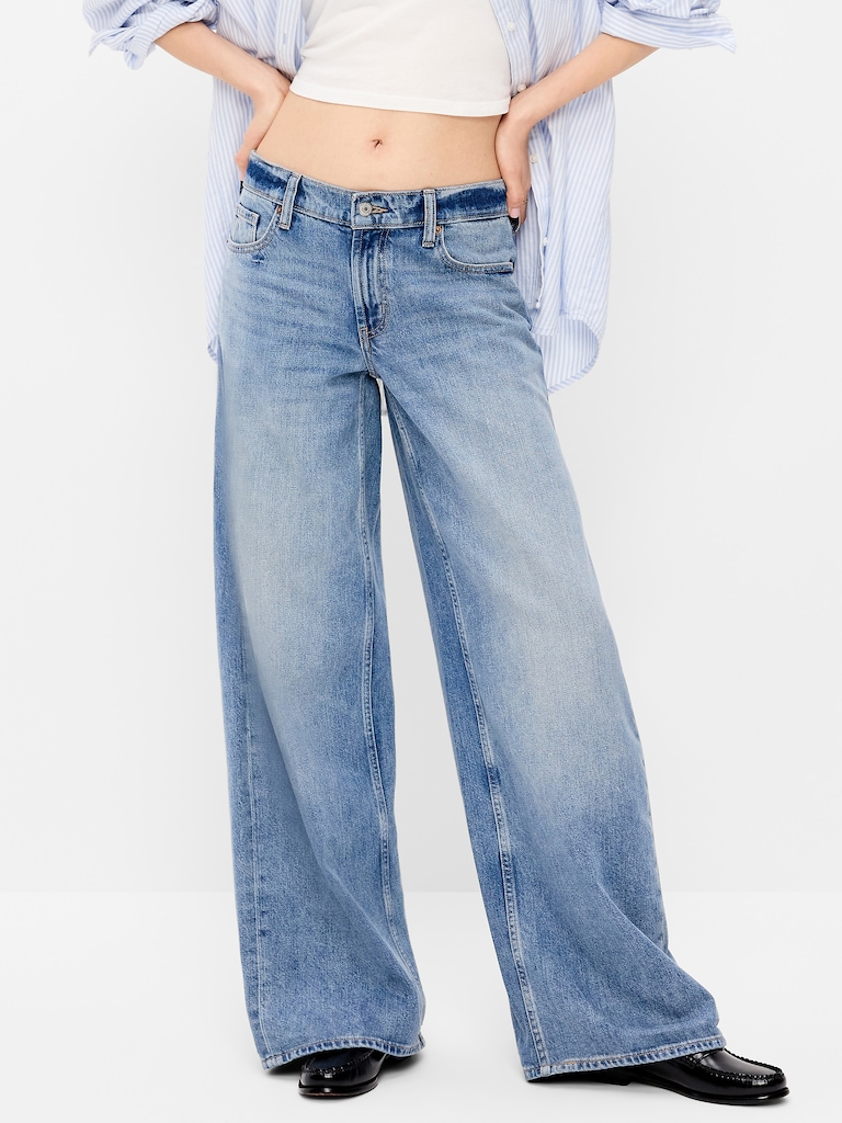 Low-Rise Baggy Wide-Leg Jeans
