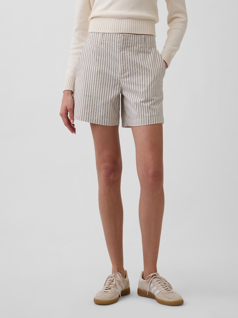 5" Mid Rise Downtown Khaki Shorts