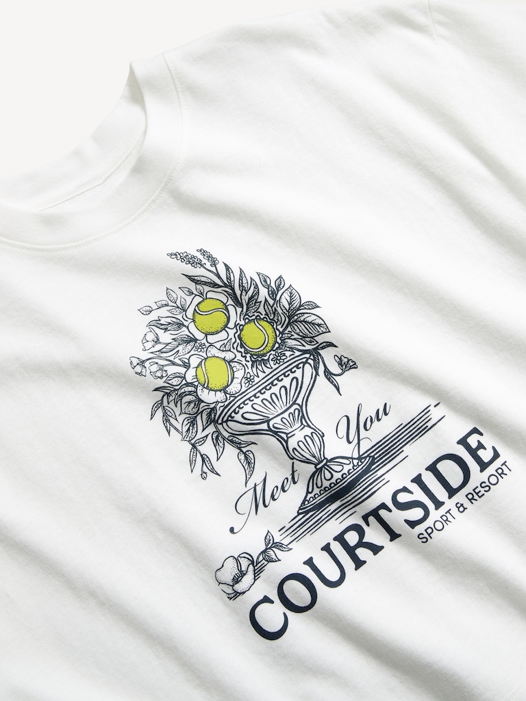 Vintage Crew-Neck Oversized Crop Graphic T-Shirt