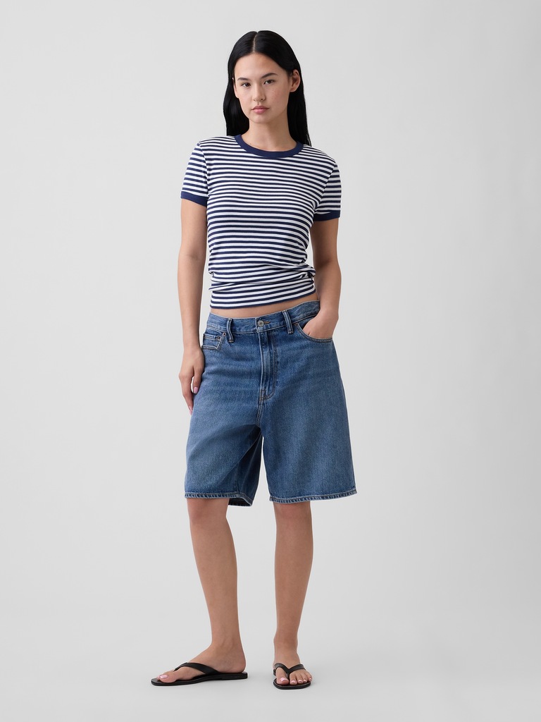 Modern Ribbed Crewneck T-Shirt