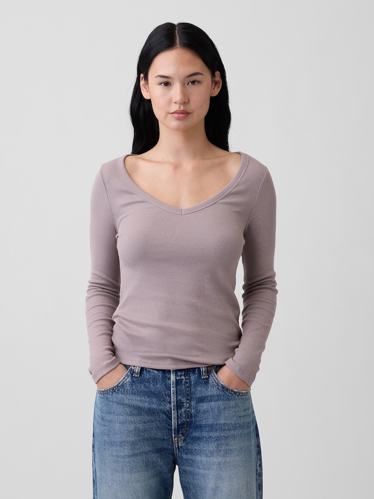 Ribbed V-Neck T-Shirt
