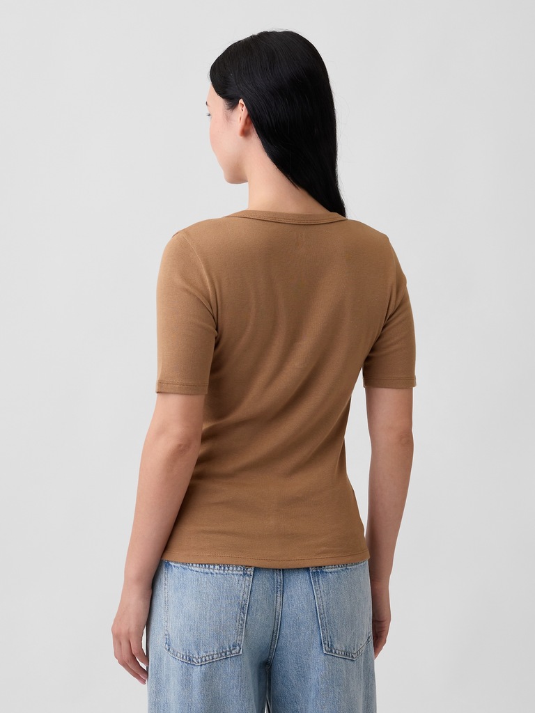 Modern Ribbed V-Neck Henley Top