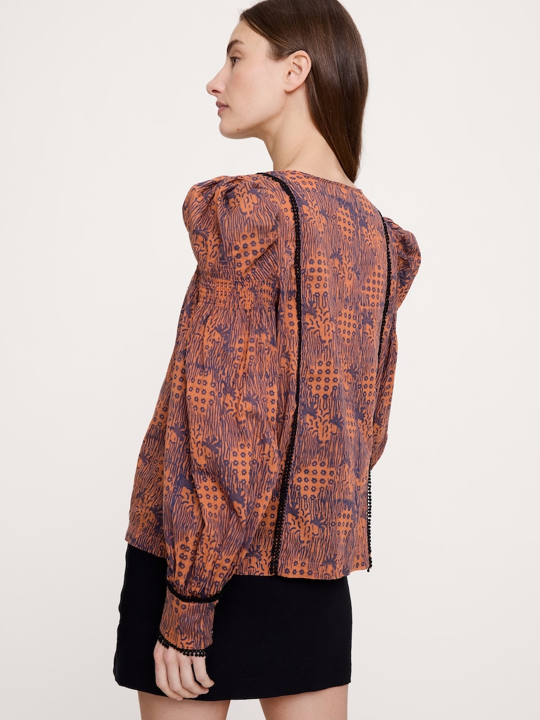 Lightweight Cotton Puff-Sleeve Top