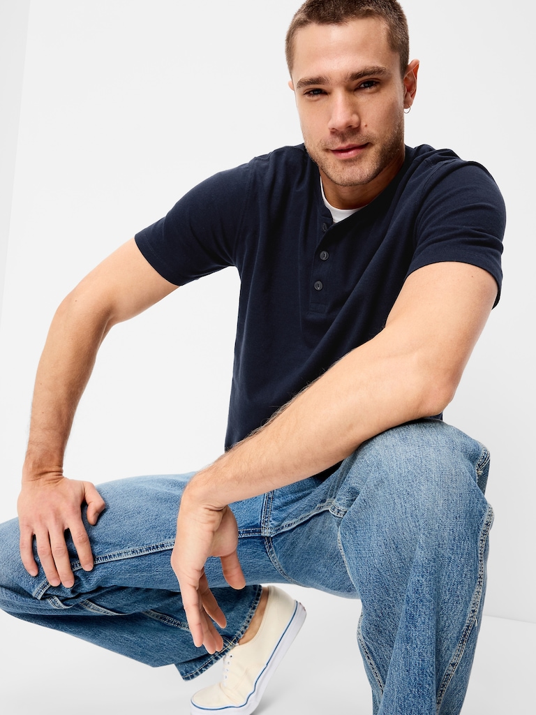 Henley T-Shirt