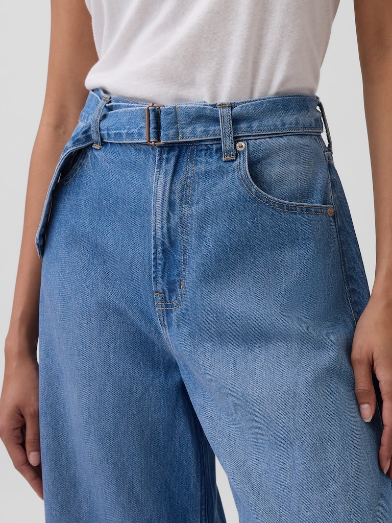 High Rise UltraSoft Belted Horseshoe Jeans