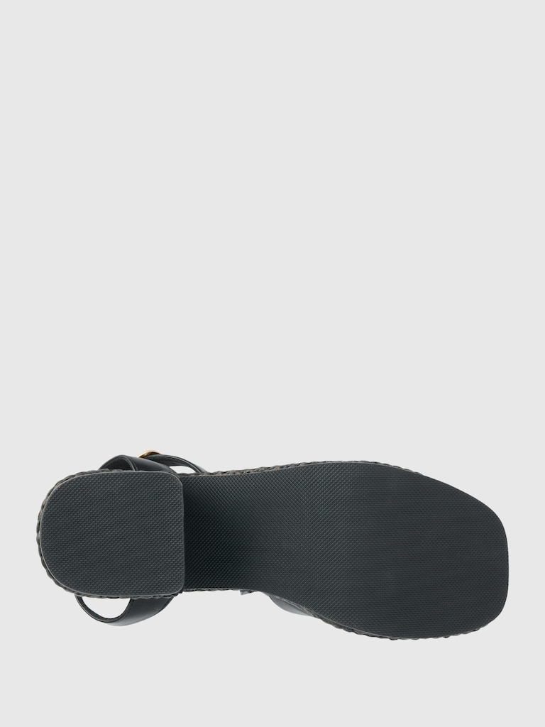 Arden Platform Sandal