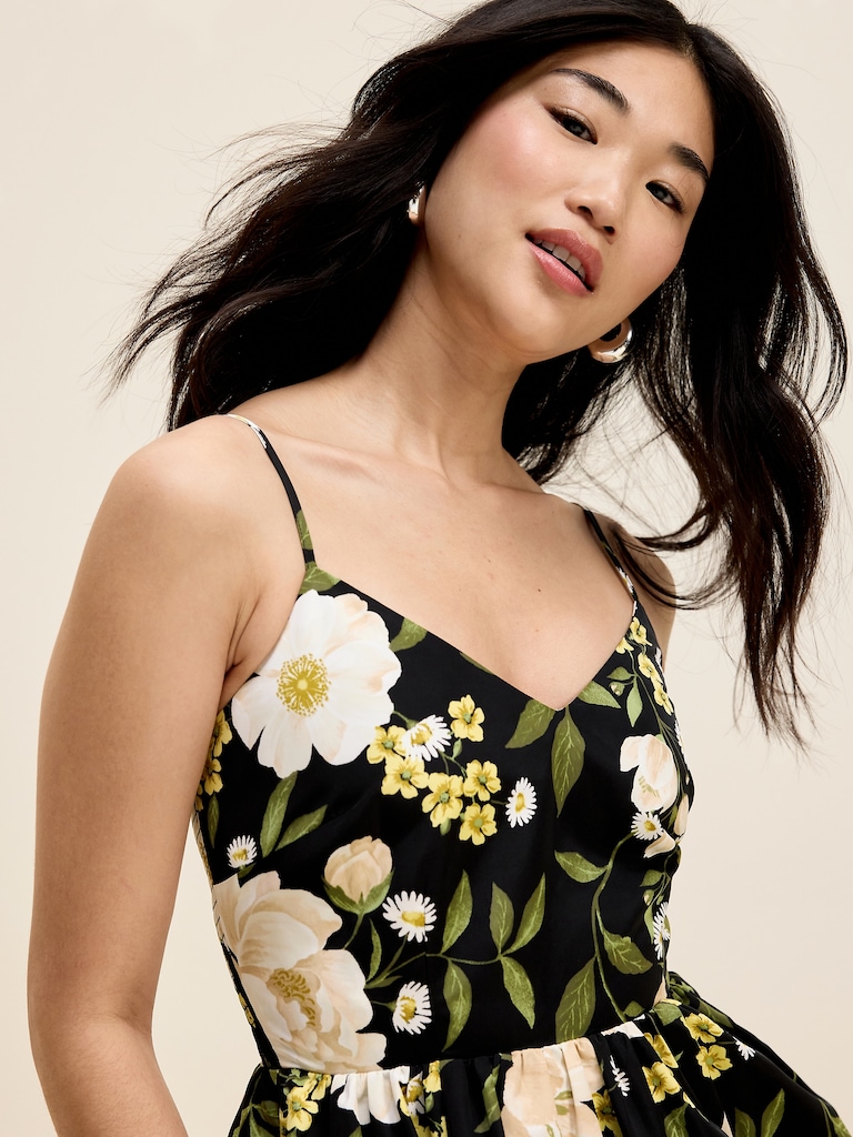 The Occasion by Old Navy Fit & Flare Sleeveless Taffeta Midi Dress