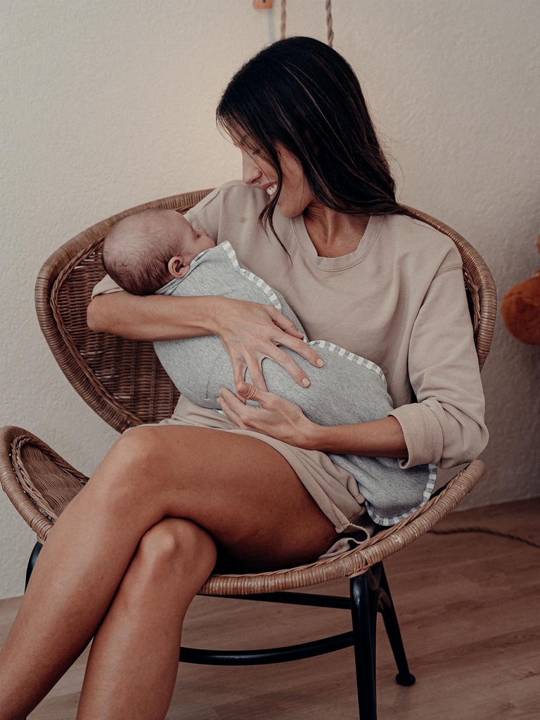 Comfy Cubs Zipper Swaddle Blankets