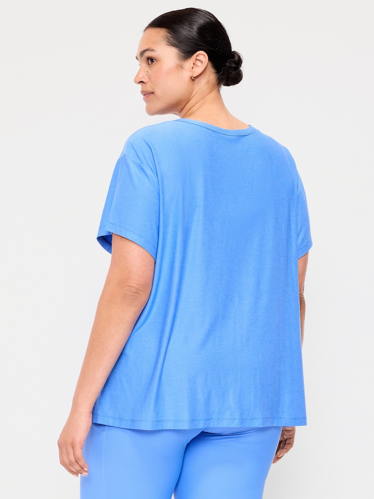 CloudMotion Short-Sleeve Tunic