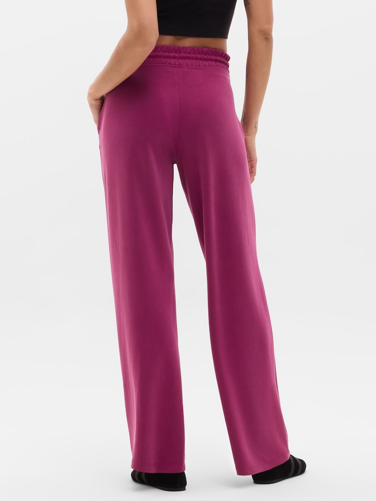 Seasoft Mid Rise Straight Pant