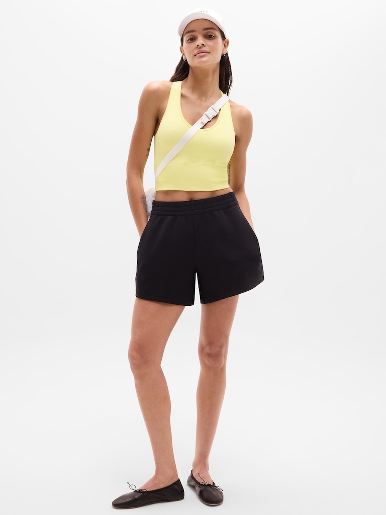 Form Knit Mid Rise 6" Short