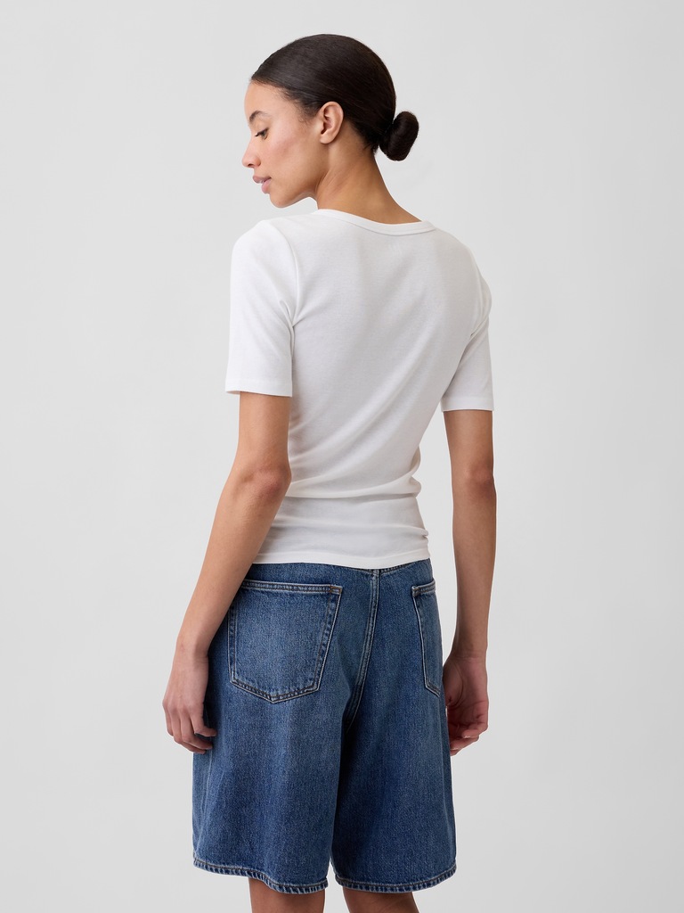 Modern Ribbed V-Neck Henley Top