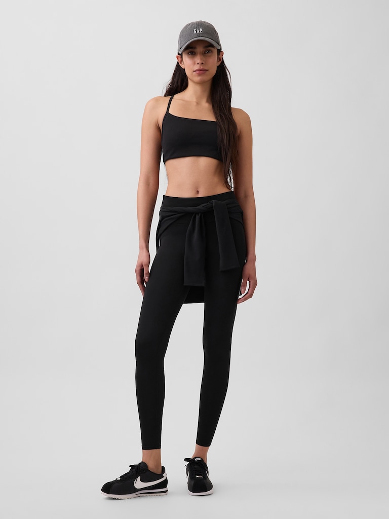 GapFit Smooth Racerback Sports Bra