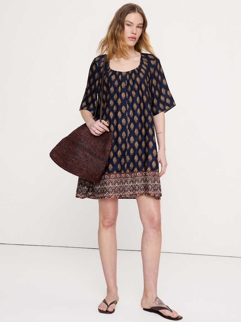 Viscose-Linen Scoop-Neck Mini Dress