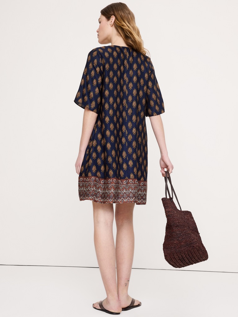 Viscose-Linen Scoop-Neck Mini Dress