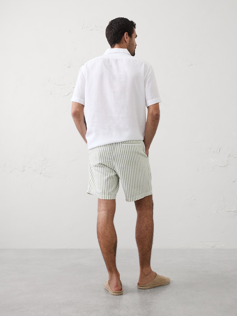 Standard-Fit 7" Linen-Blend Deck Short