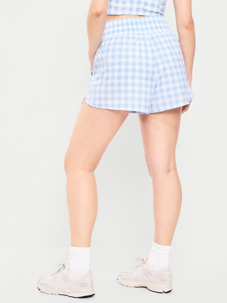 Extra High-Waisted Crinkle Run Shorts -- 3-inch inseam