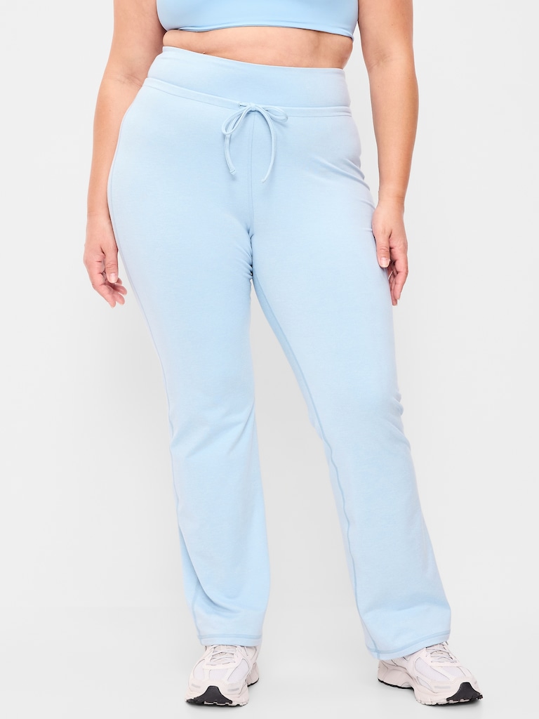 Extra High-Waisted CloudComfy Flare Leggings