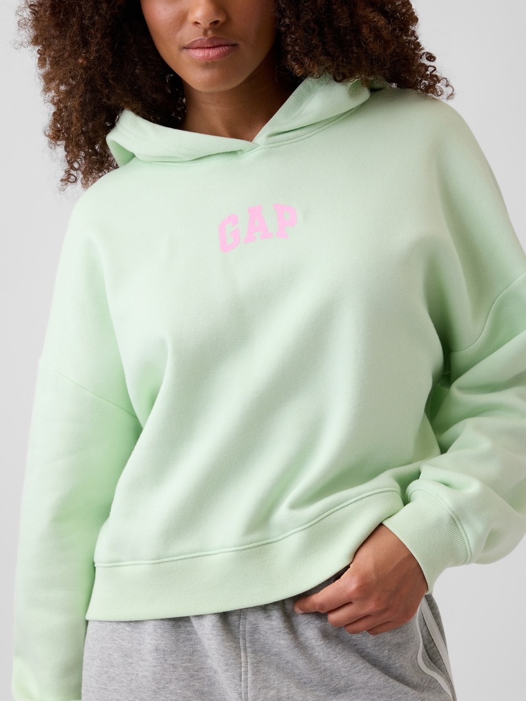 Relaxed Gap Mini-Logo Cropped Hoodie