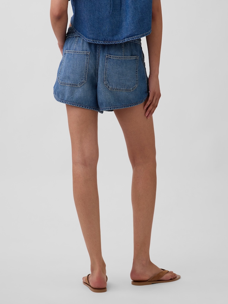 Mid Rise UltraSoft Denim Easy Dolphin Shorts