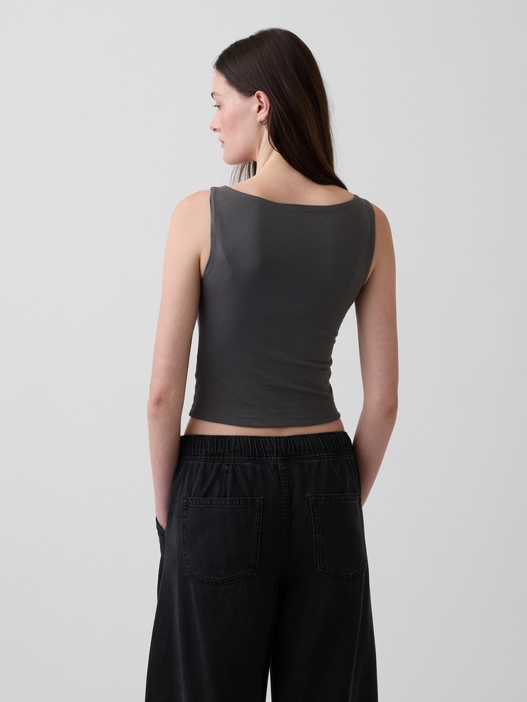 Camisole courte à col bateau en jersey moulant