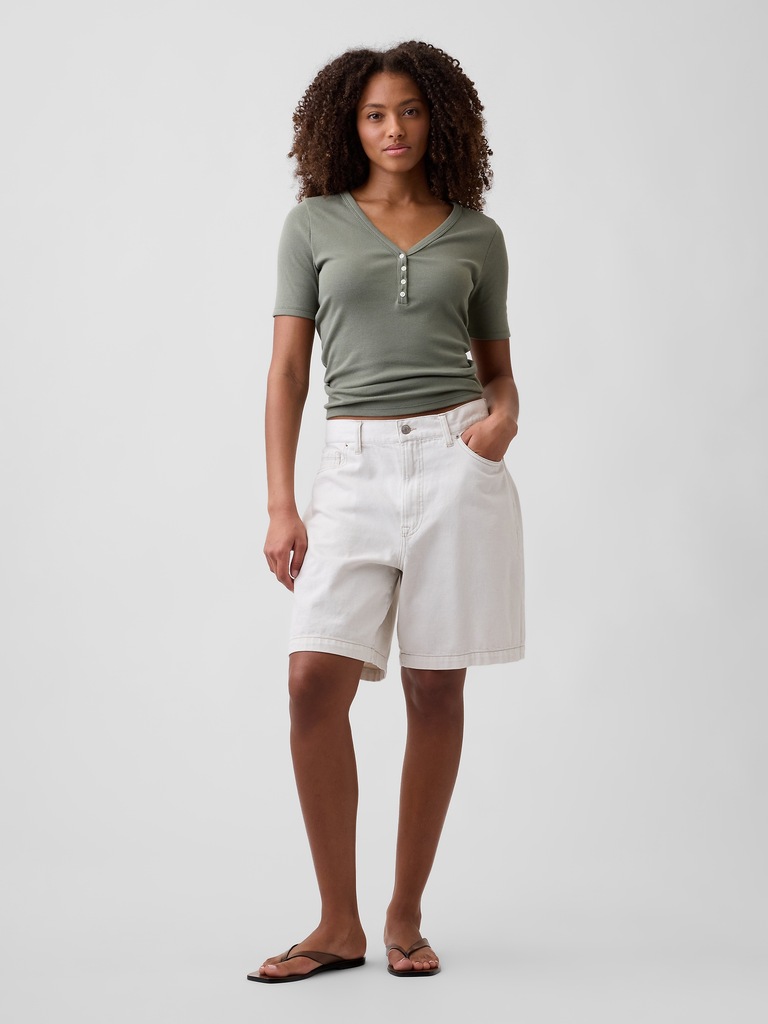 Modern Ribbed V-Neck Henley Top