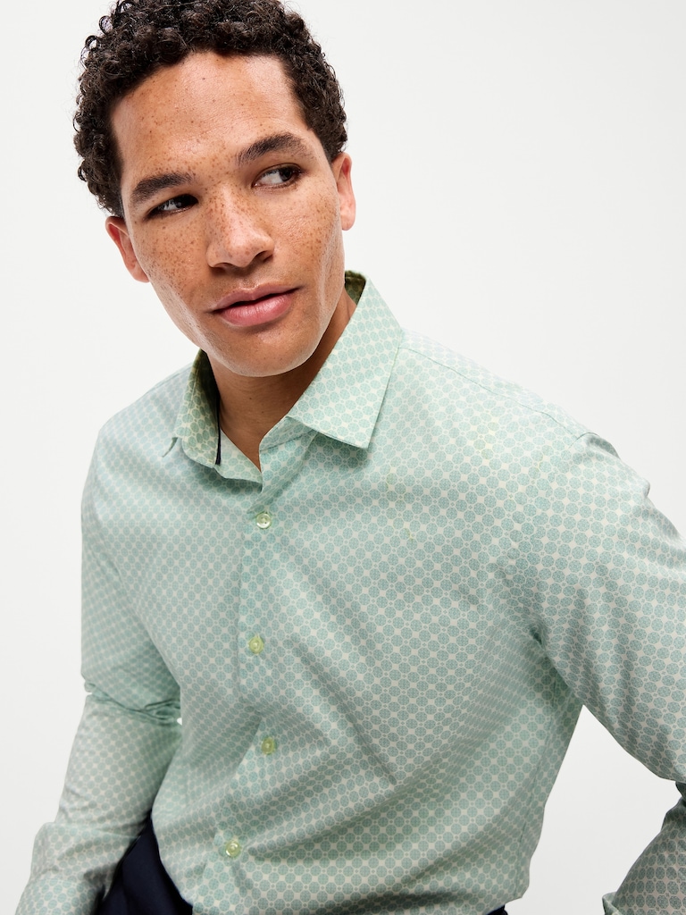 Slim Fit Pro Signature Performance Dress Shirt