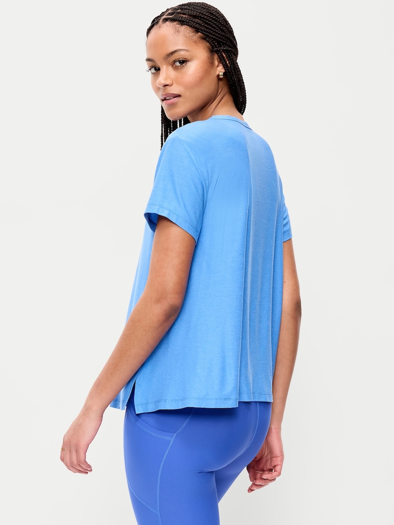 CloudMotion Short-Sleeve Tunic