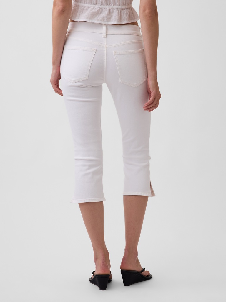 Low Rise Capri Jeans