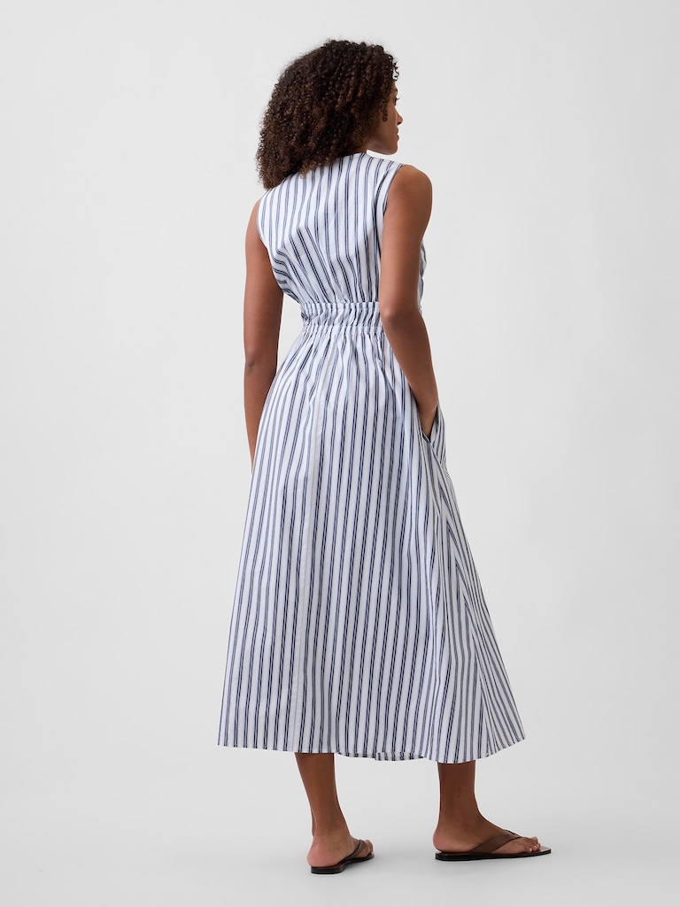 Sleeveless Tie-Front Maxi Dress