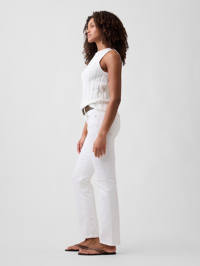 Mid Rise '90s Straight Jeans