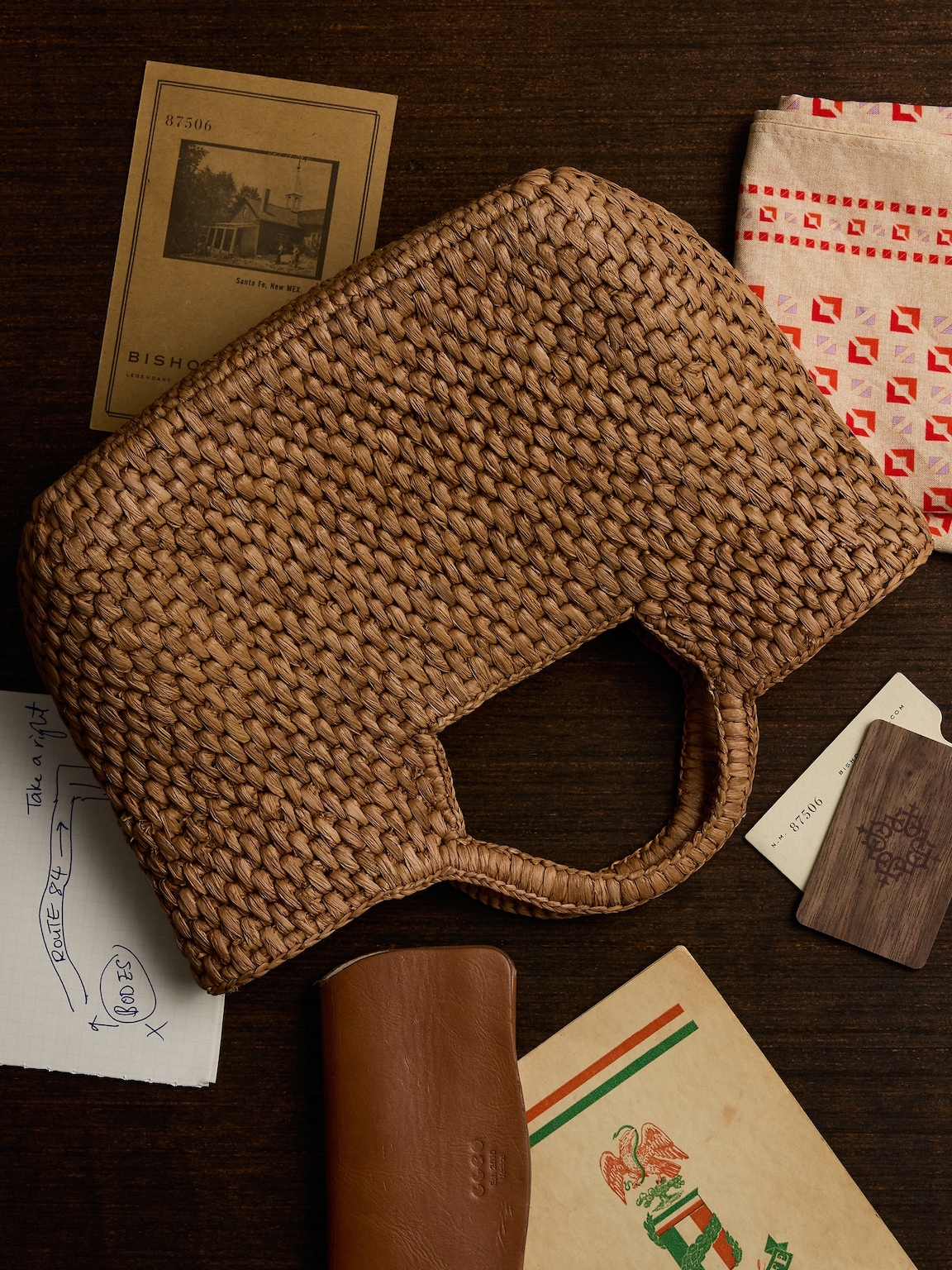 Sandy Raffia Handheld Tote by Hat Attack