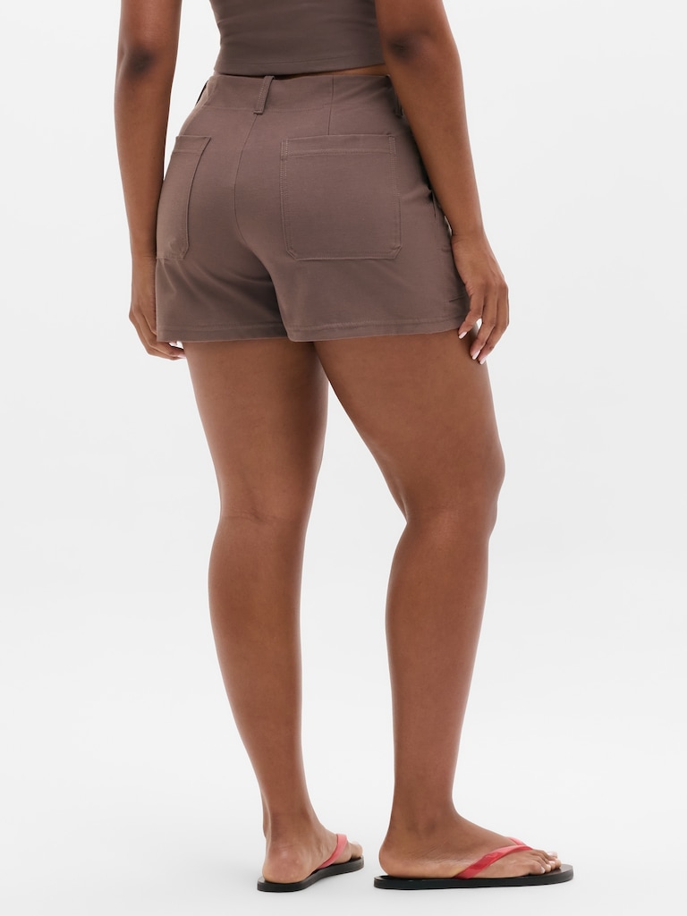 Skyline High Rise Tailored 4" Short